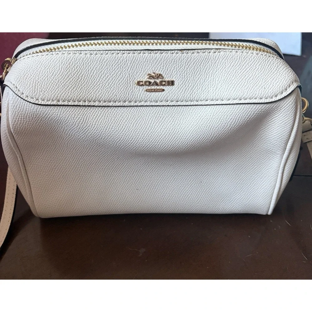 COACH Very Rare F76629 Bennett Crossbody White Excellent Condition